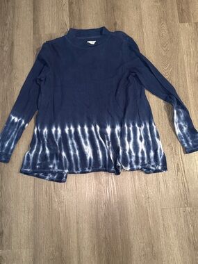 Wonderly Navy Blue and White Tie-Dye Long Sleeve Top